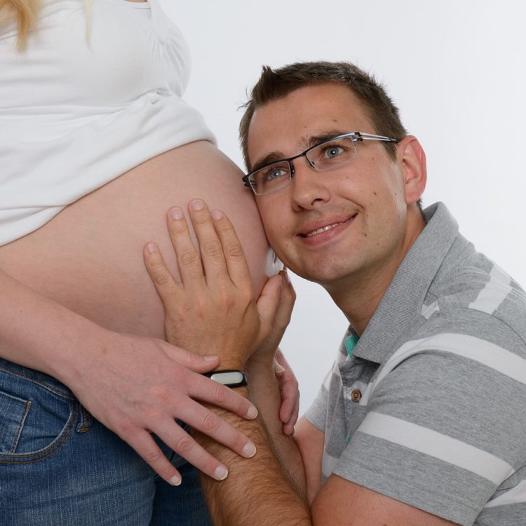 Babybauch-Bellyfoto-Schwangerschaft-Schwangerschaftsfoto