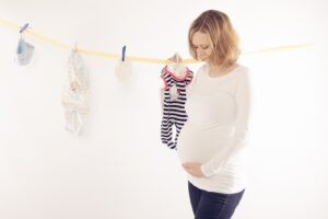 Babybauch-Bellyfoto-Schwangerschaft-Schwangerschaftsfoto