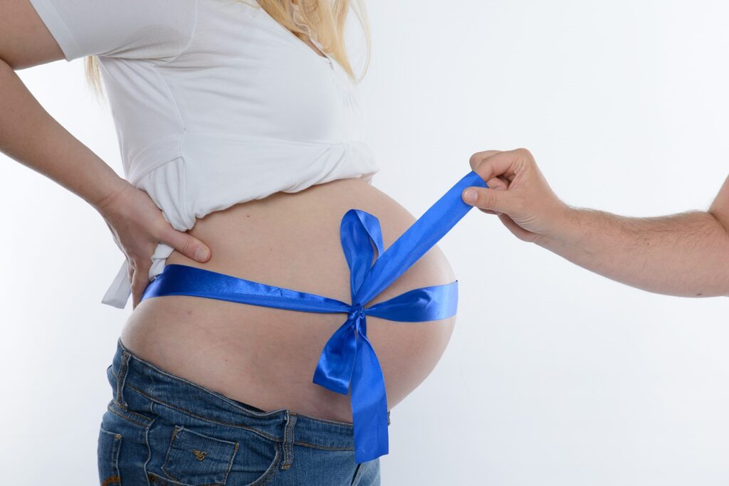 Babybauch-Bellyfoto-Schwangerschaft-Schwangerschaftsfoto