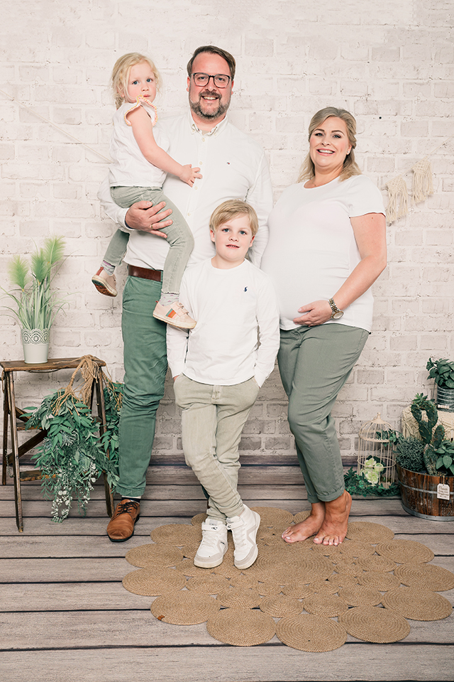 Familie-Familienfoto-Familienshooting-Fotoshooting