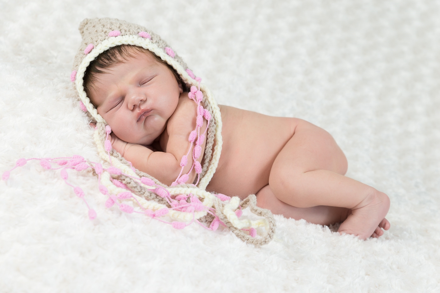 Neugeborenenfotografie-Neugeborenenfotograf- Babyfotograf-Neugeborenenshooting