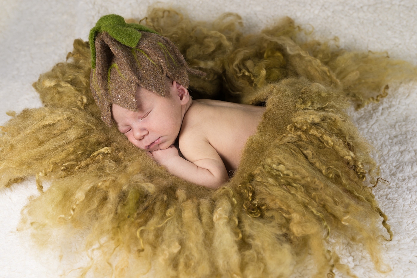 Neugeborenenfotografie-Neugeborenenfotograf- Babyfotograf-Neugeborenenshooting