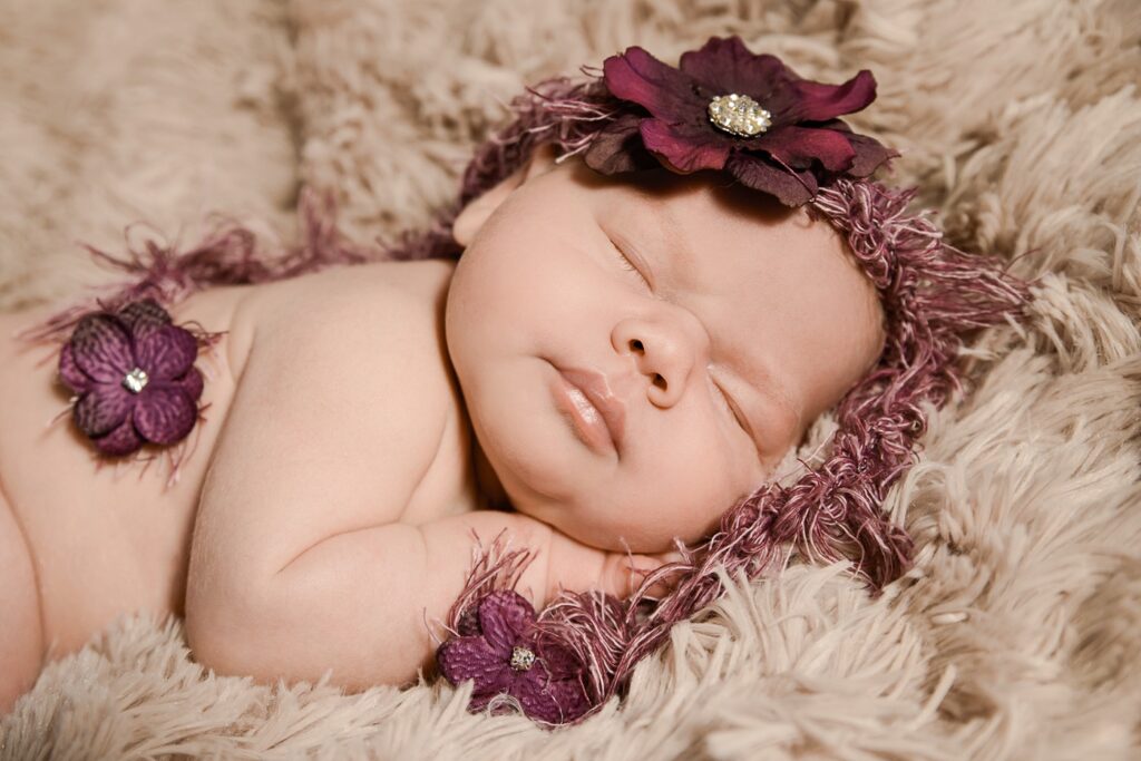 Neugeborenenfotografie-Neugeborenenfotograf- Babyfotograf-Neugeborenenshooting